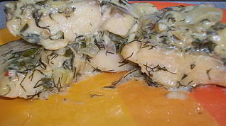 Рецепт Тушеной рыбы под соусом из сметаны