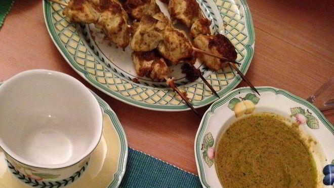 Рецепт куриных шашлычков с яичной лапшой