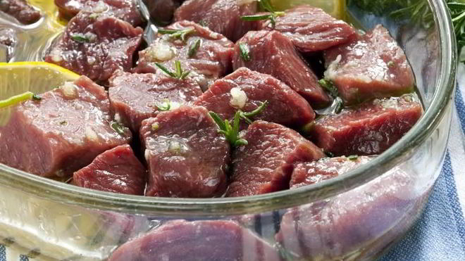 Рецепт мяса шашлыка с лимоном и чесноком