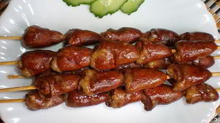 Рецепт Шашлычков из куриных сердечек на шпажках в духовке