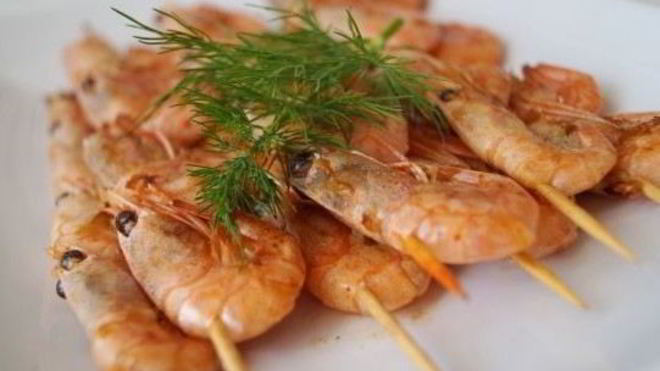 Рецепт шашлыка из креветок на сковороде