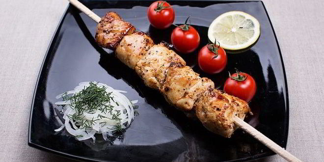 Рецепт шашлыка из курицы в чесночно-луковом маринаде