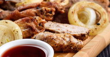 Рецепт Шашлыка в маринаде из лука, помидоров и специй