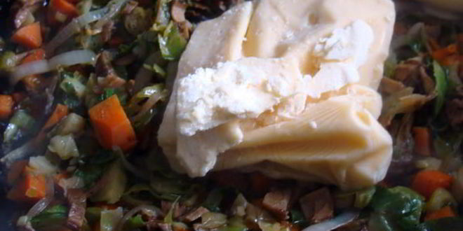 Рецепт капустного шницеля с грибами и овощами