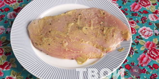 Рецепт шницеля из куриной грудки в лимонно-чесночной панировке