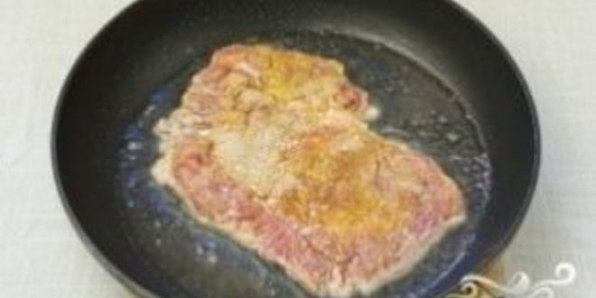 Рецепт шницеля в сухарях