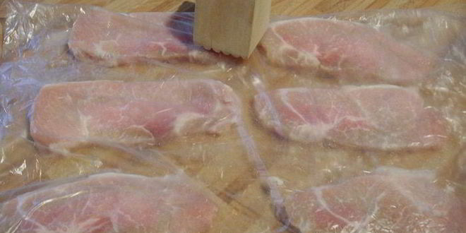 Рецепт венского шницеля с картофельным салатом