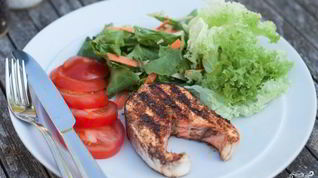 Рецепт Стейка из лосося на гриле