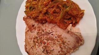 Рецепт Стейка из тунца с черемшой