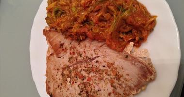 Рецепт Стейка из тунца с черемшой