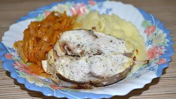 Рецепт Стейка лакедры запеченный под сметаной