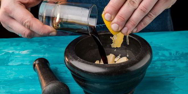 Рецепт стейка лосося, запеченный с помидорами черри