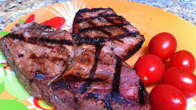 Рецепт стейка особого в овощном маринаде