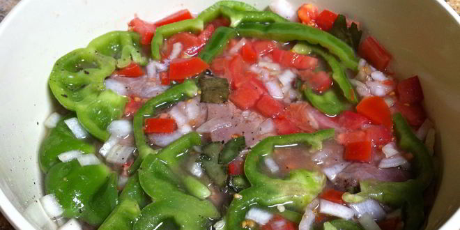 Рецепт стейка особого в овощном маринаде