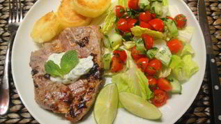 Рецепт Стейков из баранины острые