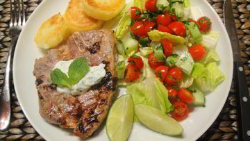 Рецепт Стейков из баранины острые