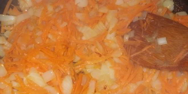 Рецепт мясных тефтелей с рисом, в томатном соусе ностальгия