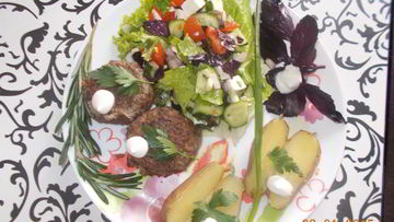 Рецепт Тефтелей из красного риса, запеченные в духовке