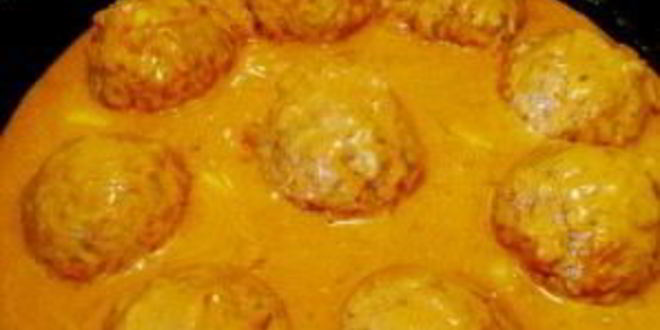 Рецепт тефтелей под соусом в духовке