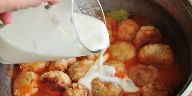 Рецепт тефтелей с рисом