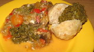 Рецепт Вареных тефтелей с овощным гарниром