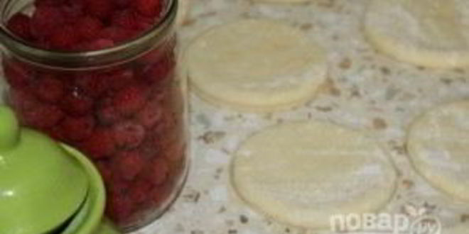 Рецепт пышных вареников на кефире