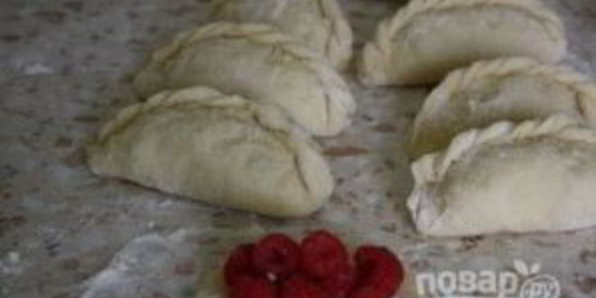 Рецепт пышных вареников на кефире