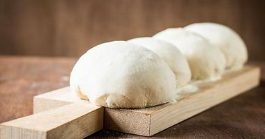 Рецепт Теста для вареников с вишней заварное