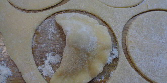 Рецепт вареников из заварного теста с вишней