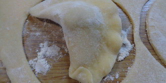 Рецепт вареников из заварного теста с вишней