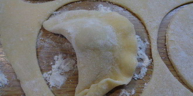 Рецепт вареников из заварного теста с вишней