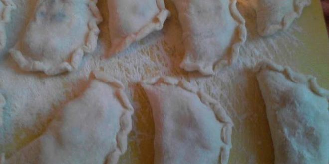 Рецепт вареников с черникой