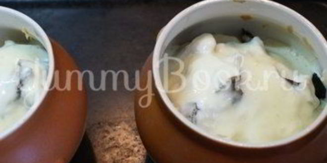 Рецепт вареников с картофелем в горшочках