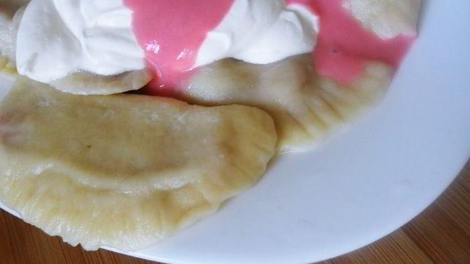 Рецепт вареников с клубникой