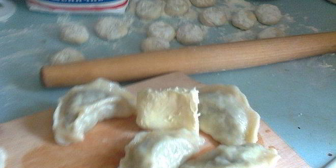 Рецепт вареников с полусырой картошкой