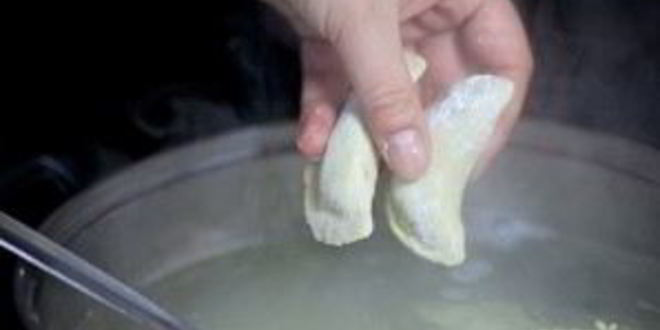 Рецепт вареников с жареными грибами