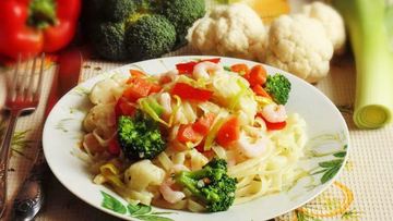 Рецепт Яичной лапши с креветками