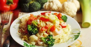 Рецепт Яичной лапши с креветками