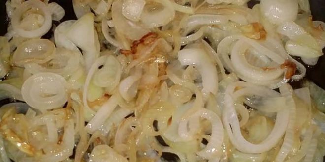 Рецепт жаркого горшочки-лепесточки