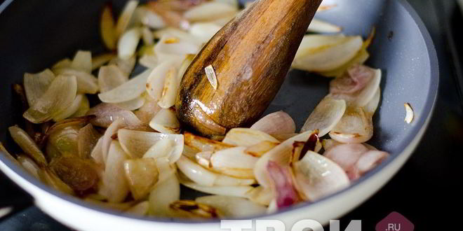 Рецепт жаркого из говядины с белыми грибами