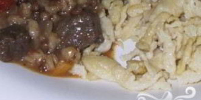 Рецепт жаркого из говядины с чечевицей и красным вином