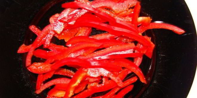 Рецепт жаркого из грибов с паприкой и сыром джюгас