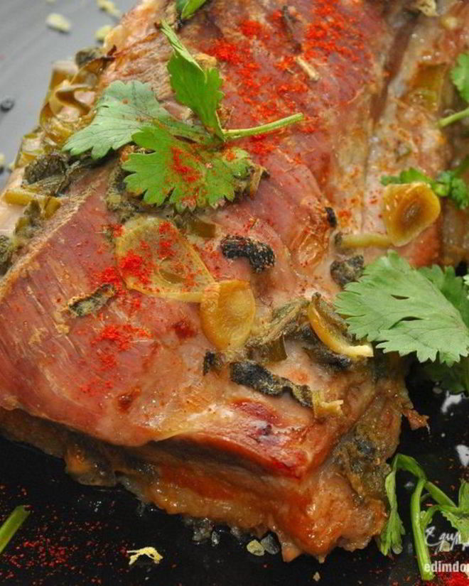 Рецепт жаркого из свинины с шалфеем и медом
