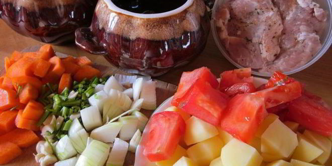 Рецепт жаркого в горшочке