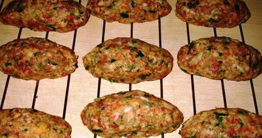 Рецепт Мясных зраз с травами и сыром