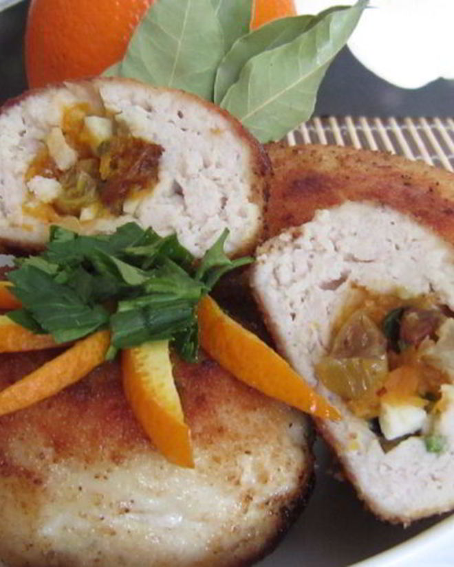 Рецепт зраз куриных с сухофруктами под апельсиновым соусом