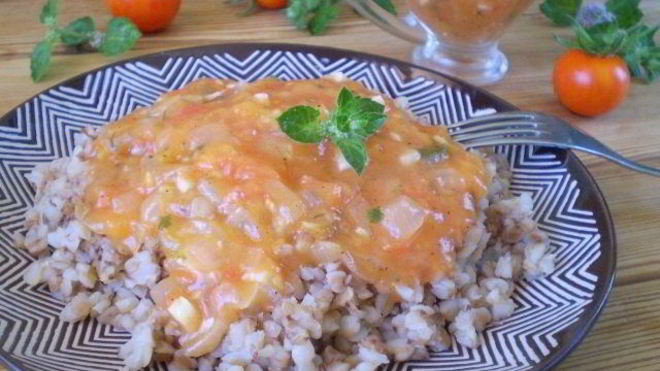 Рецепт гречки под соусом