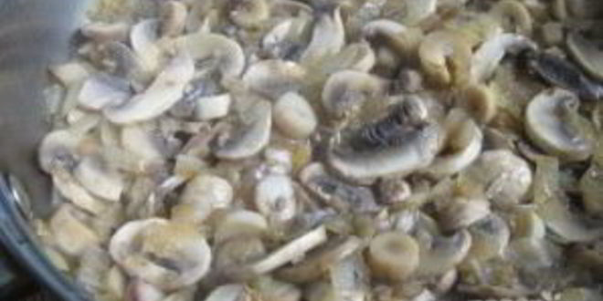 Рецепт гречки с грибами и луком