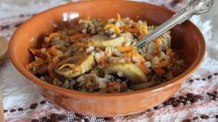 Рецепт Гречки с грибами и морковью