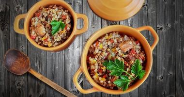 Рецепт Гречки с тушенкой на сковороде